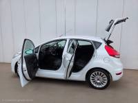 Foto 10 de Ford FIESTA HATCH